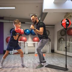 Punchingball pour Enfant avec Hauteur Adjustable 85-130CM Pompe et Gants de Boxe Inclus